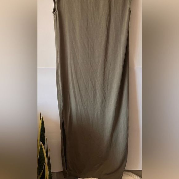 Marine Layer Olive Green Crewneck Short Sleeve Side Split Midi Length Dress Sz M - Picture 5 of 8